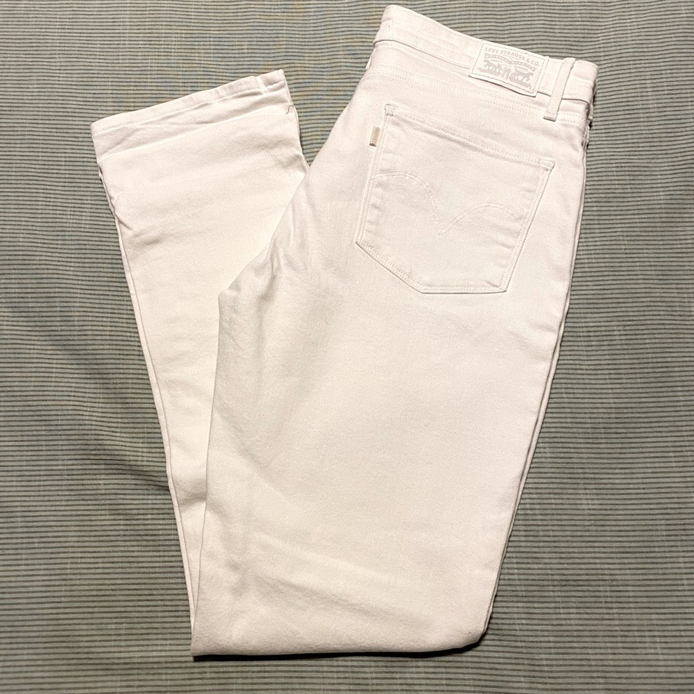 Levis Mid Rise Skinny 32x32